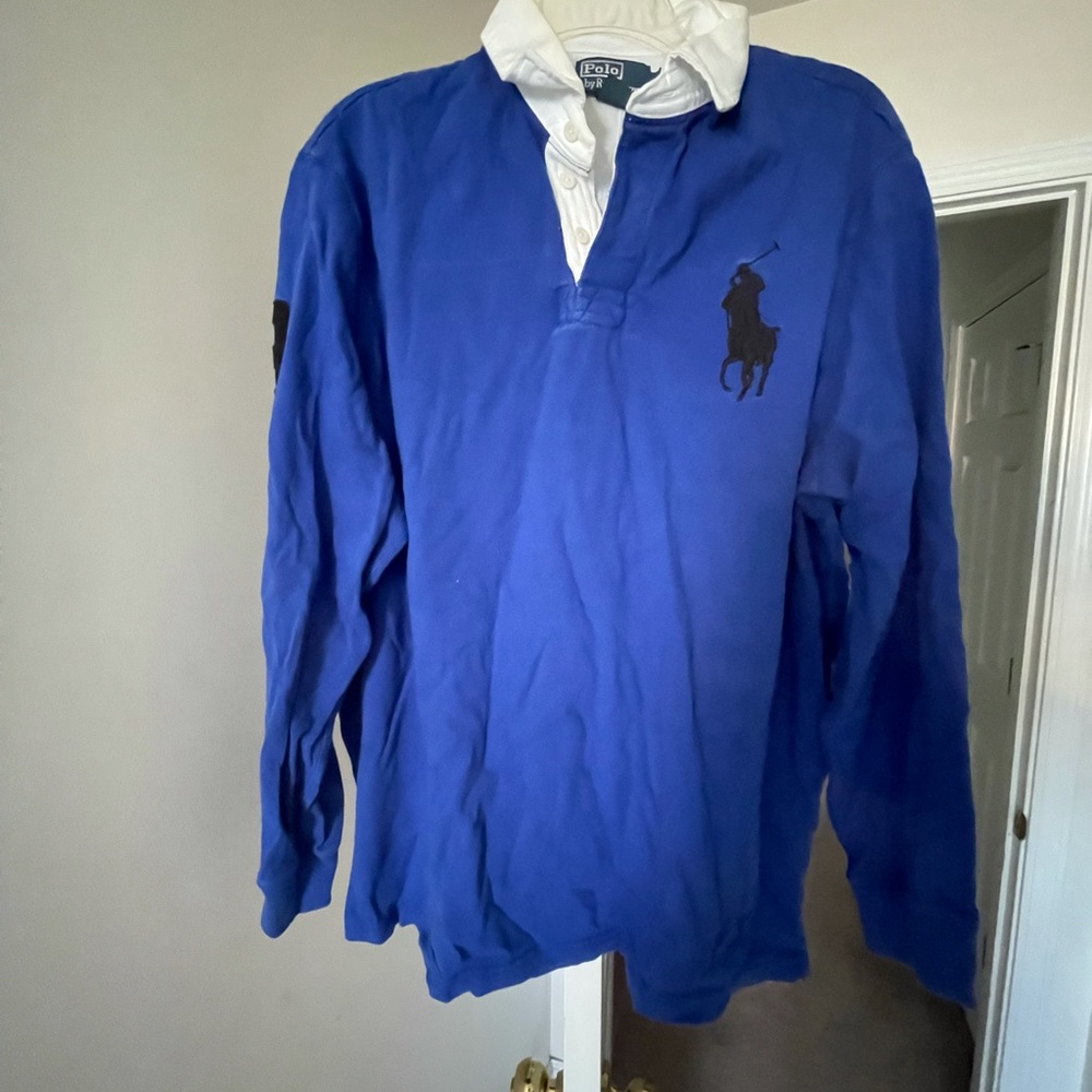 Large long sleeved Polo Collared Shirt
